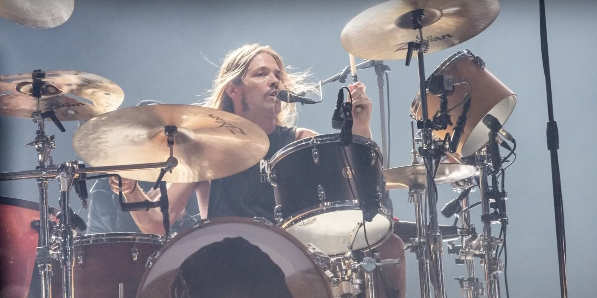 BREAKING: Foo Fighters drummer Taylor Hawkins dead at 50