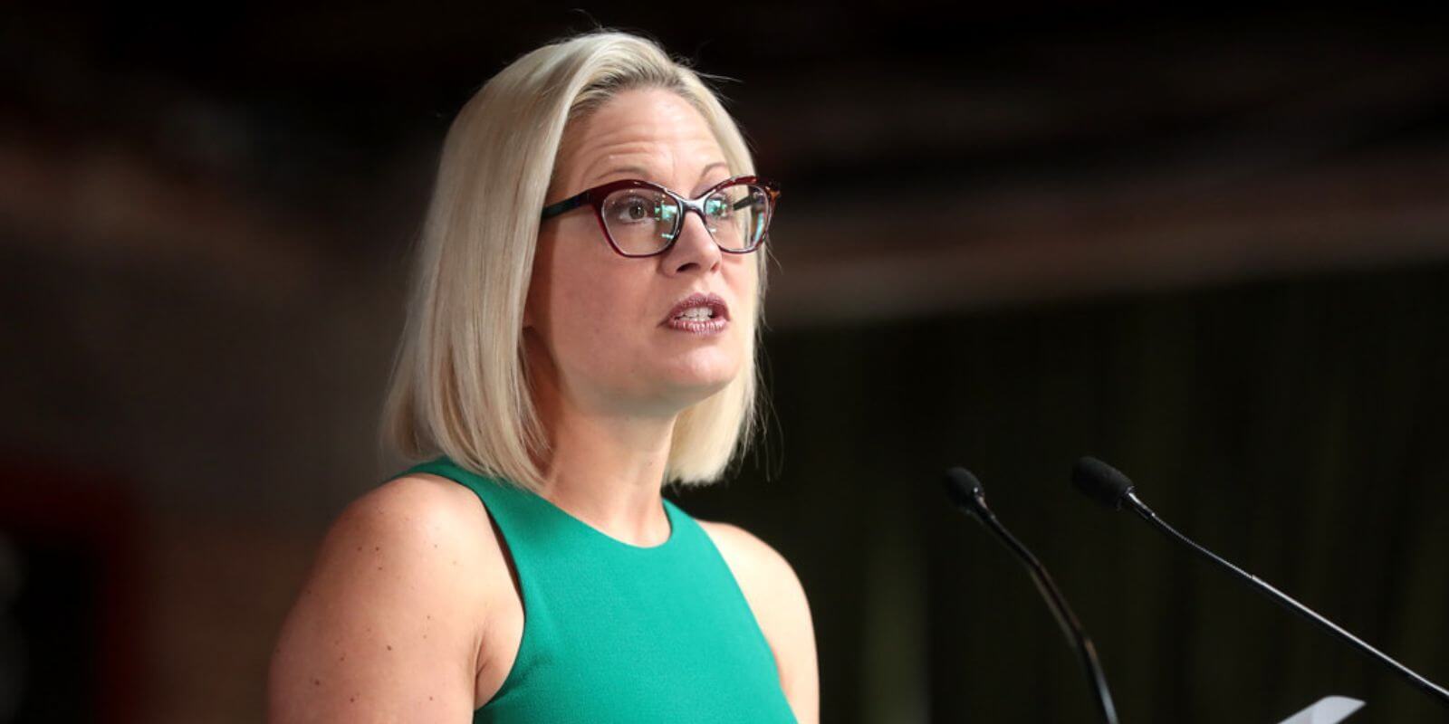 Sen. Kyrsten Sinema censured by Arizona Democrats over pro-filibuster vote