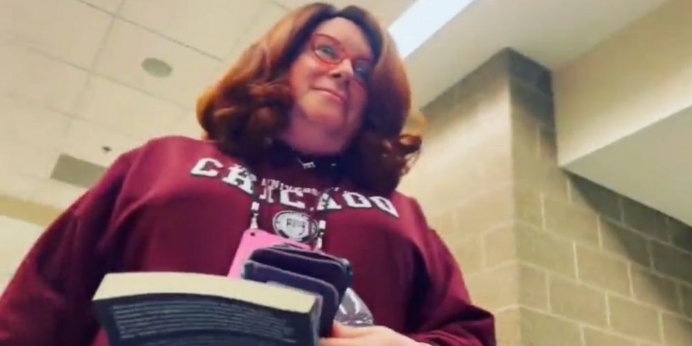 Biological male confronted by women's rights activist, asked to 'not use female spaces'