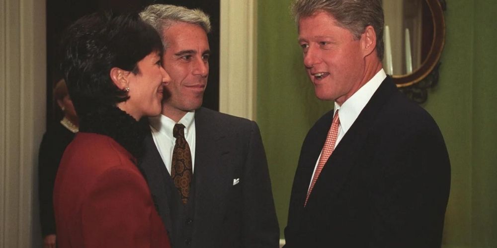 Epstein's 'little black book' debuts in court during Ghislaine Maxwell trial