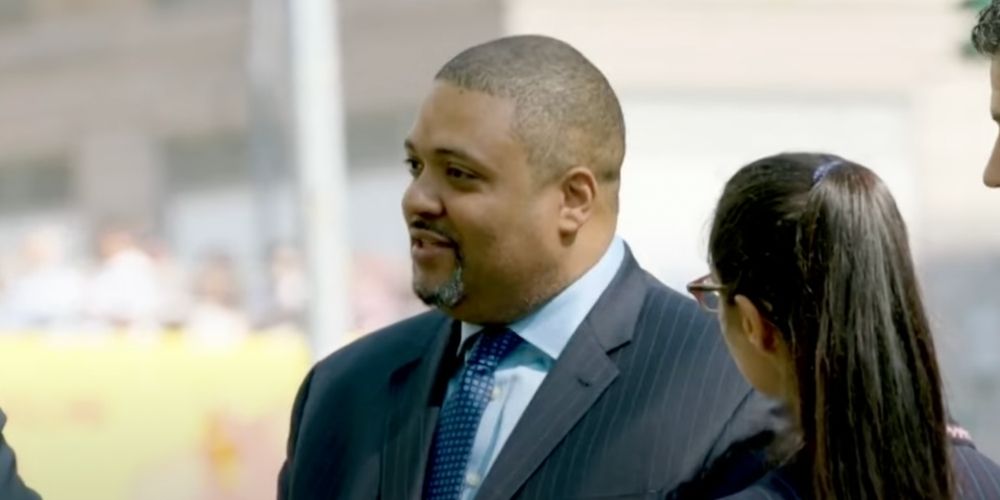 New Manhattan DA to stop seeking prison sentences, downgrade felonies to make New York 'safer'