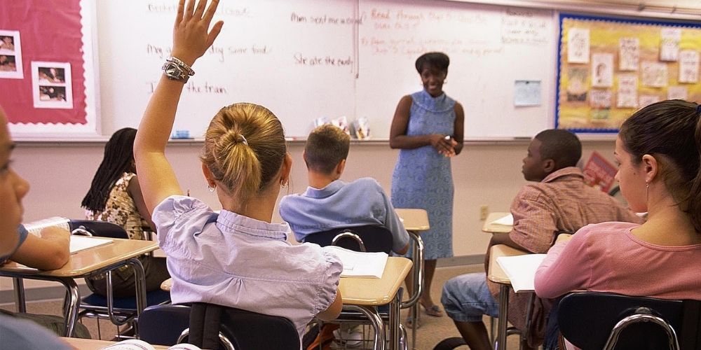 Wisconsin school district faces lawsuit after using male name, pronouns for female student over parents' objections
