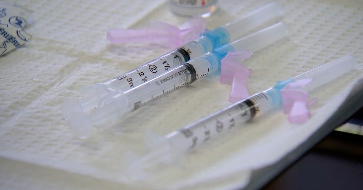 Moderna asks Health Canada to approve vaccine for kids aged 6-11
