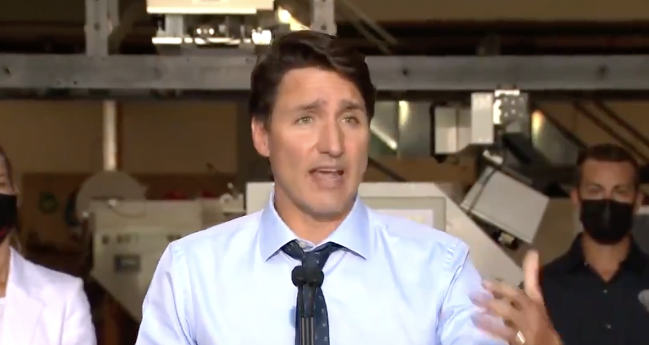 WATCH: Trudeau can't say what would happen to public employees who refuse vaccine