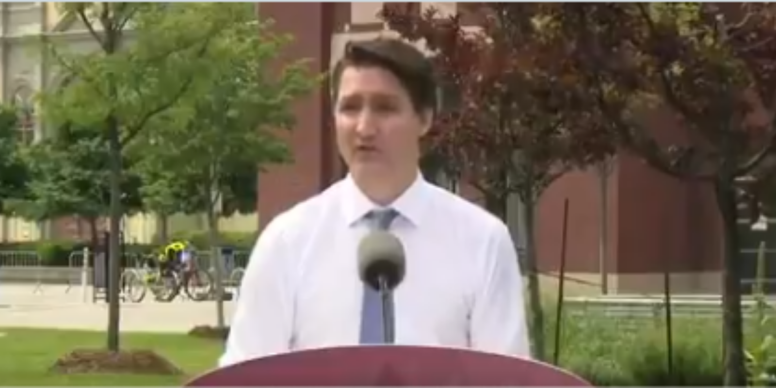 BREAKING: Heckler interrupts Trudeau, calling him a 'traitor to Canadians'