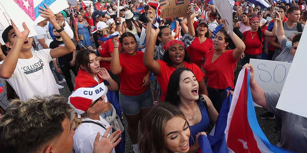 BREAKING: Protesters flock to Biden White House to demand freedom for the Cuban people