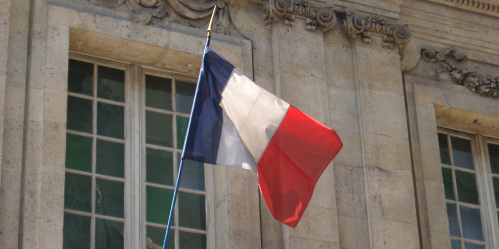 'Gender-neutral' language 'harmful' to French language, banned in French schools