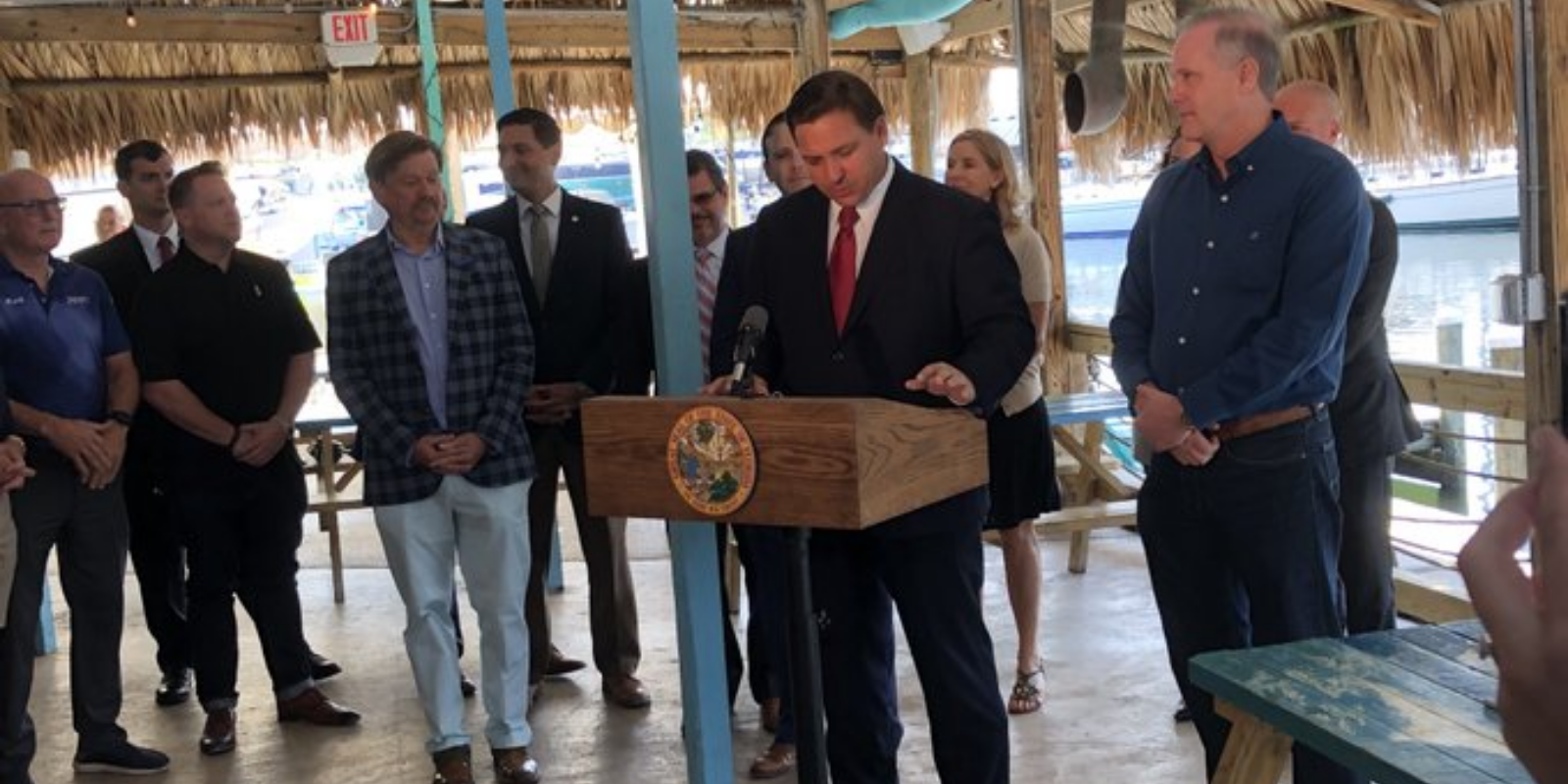 Gov. DeSantis signs executive order ending all local COVID lockdowns