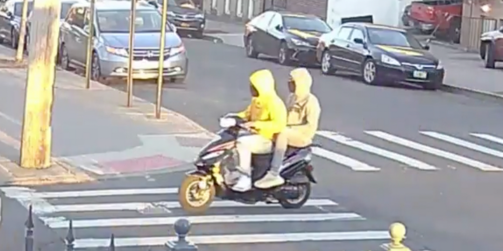 WATCH: Gunman fires into Bronx playground from the back of a scooter