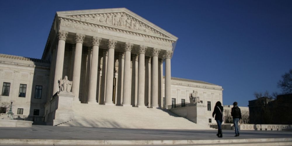 Democrats announce plans to expand and 'pack' the Supreme Court