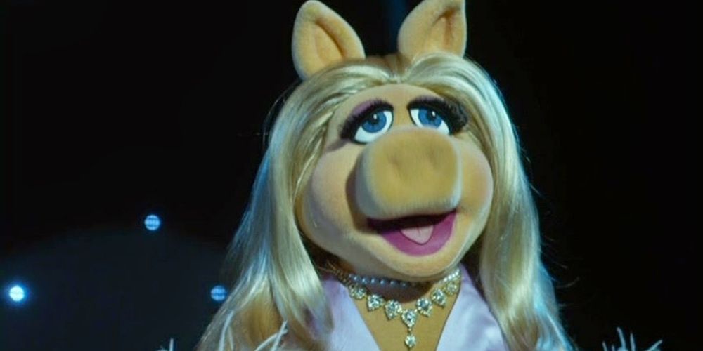 CANCELLED: Following Pepe Le Pew's removal from Space Jam sequel, could Miss Piggy be next?