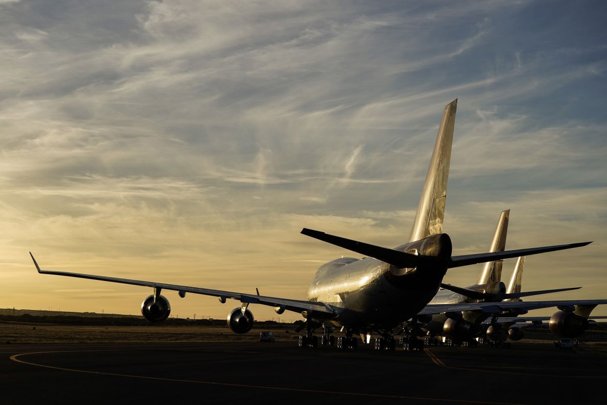 HYPOCRISY: Foreigners can fly into the UK internationally but Londoners can't leave home