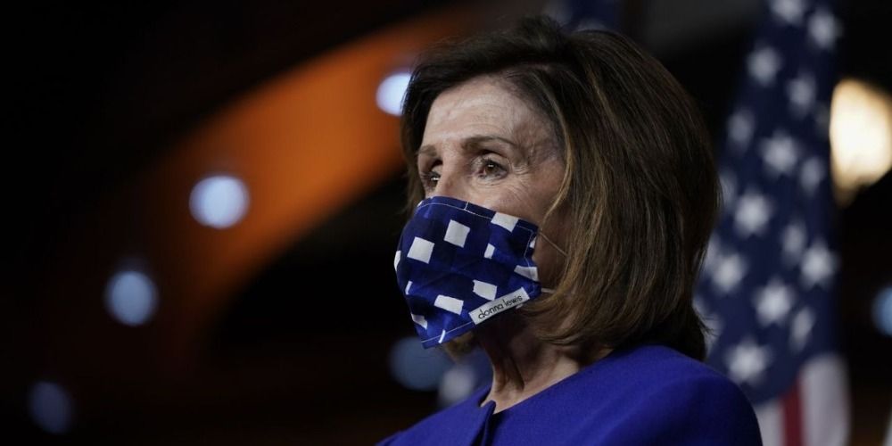 Pelosi ignores coronavirus guidelines at congressional swearing in ceremony
