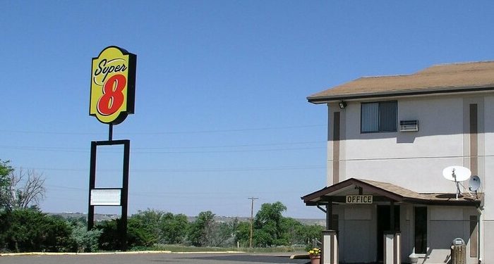 Winnipeg hotel gas leak hospitalizes 46, leaves 15 in critical condition