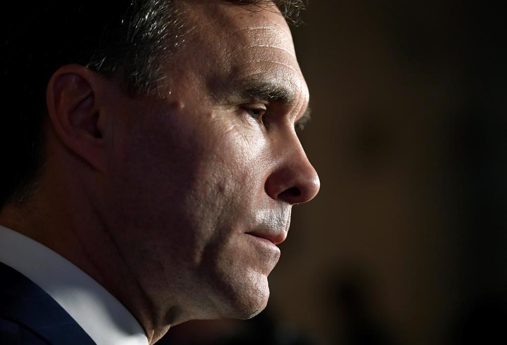 “Let her speak!”: Conservative opposition drowns out budget announcement; party leaders criticize details