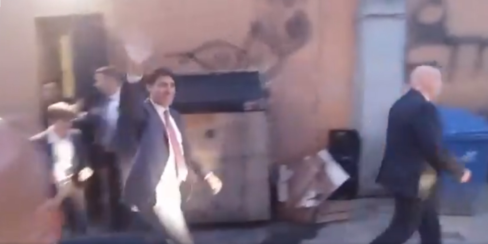 Trudeau dismisses Grassy Narrows protestors asking for an end to mercury poisoning crisis