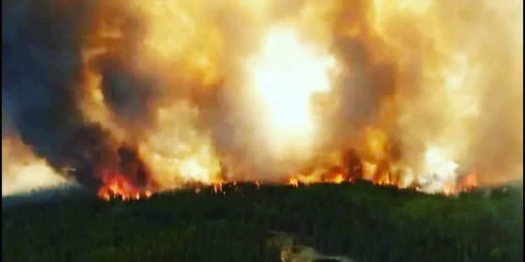 Wabasca and Bigstone Cree Nation wildfires continue to spread