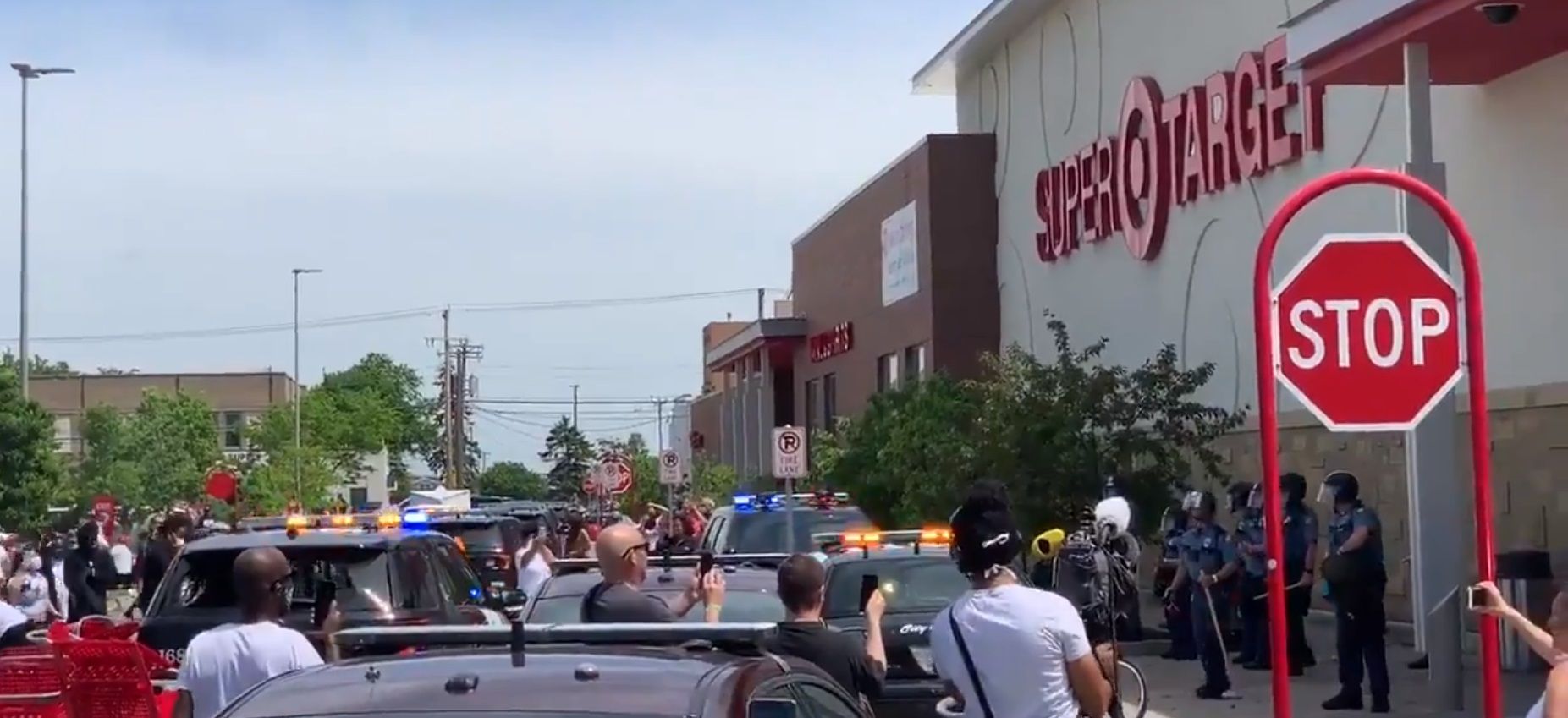 Overflow of Minneapolis riots has moved into St. Paul