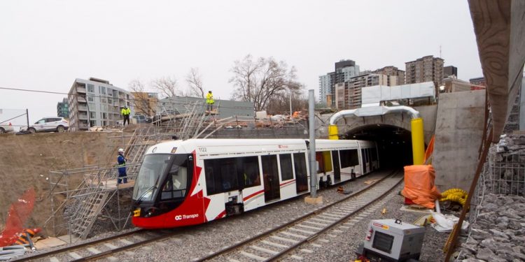 No ‘Zooming Poutine’ or ‘Shania Train’ for Ottawa: city tags light-rail with clichés and Rocket Richard