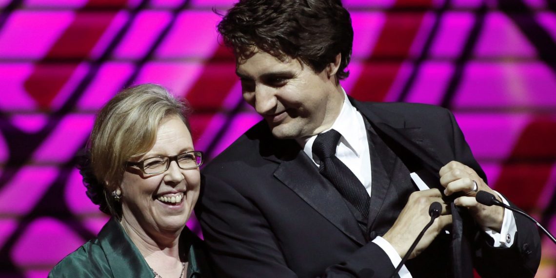 Elizabeth May wants to team up with Trudeau to keep the Conservatives out of government