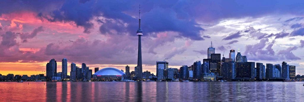 $22/hr wage needed to survive in a two-bedroom apartment in Canada—report
