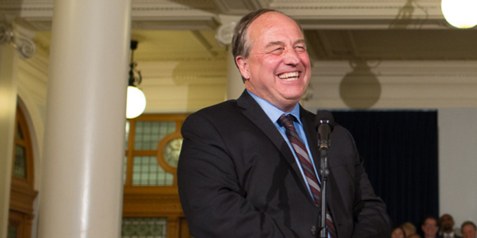 Andrew Weaver leaves Green Party, will serve as independent