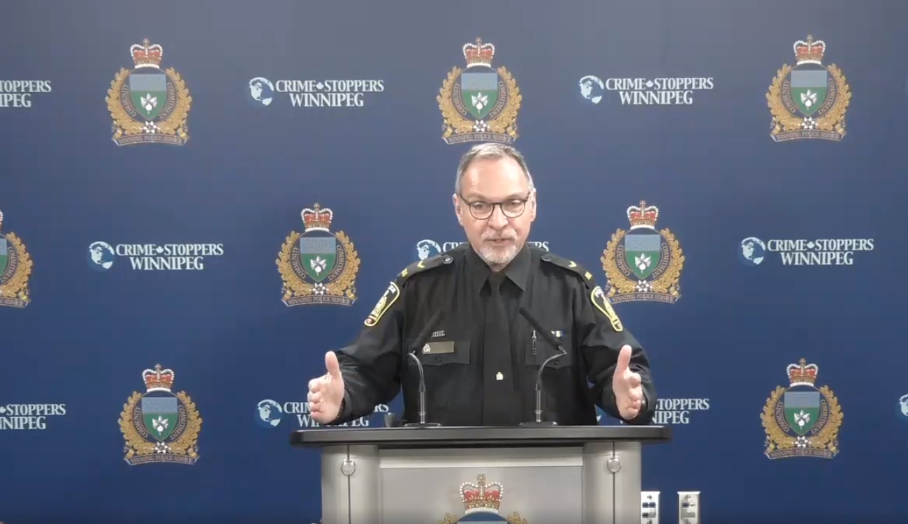 WATCH: Winnipeg Constable calls handgun ban ‘nonsense’