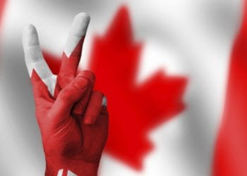 Number of immigrants who become Canadian citizens dropping