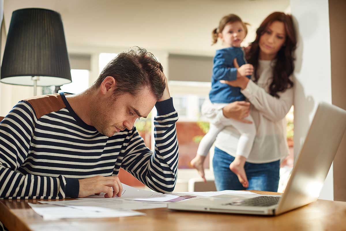 Canada’s cost of living goes up, while wages decrease