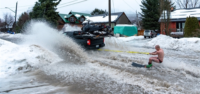 WATCH: B.C. man in Speedo waterskis down the street, becomes legend