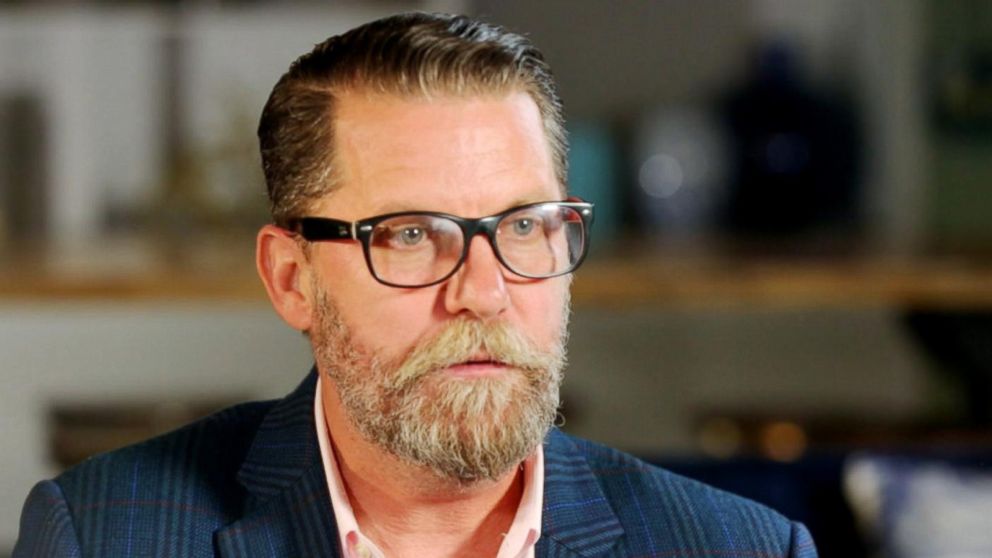 Gavin McInnes kicked out of CPAC