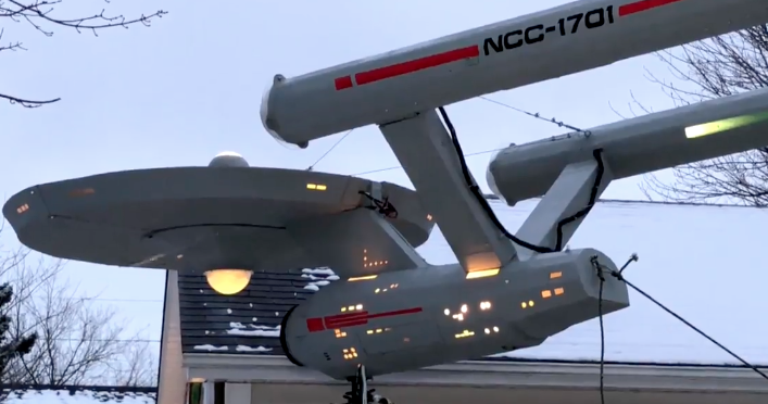 Canadian man builds massive Starship Enterprise Christmas display