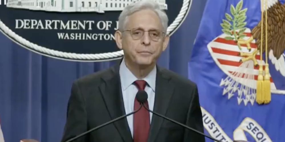 BREAKING: Biden's DOJ brings charges against officers involved in Breonna Taylor despite exoneration