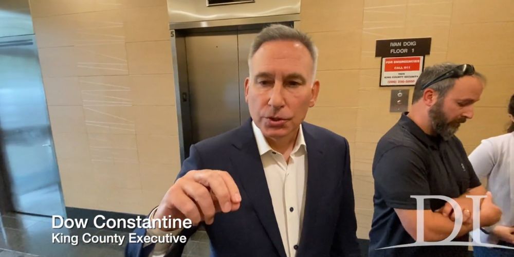 Seattle Democrat leader declares Asian reporter 'not a journalist' in order to dodge questions