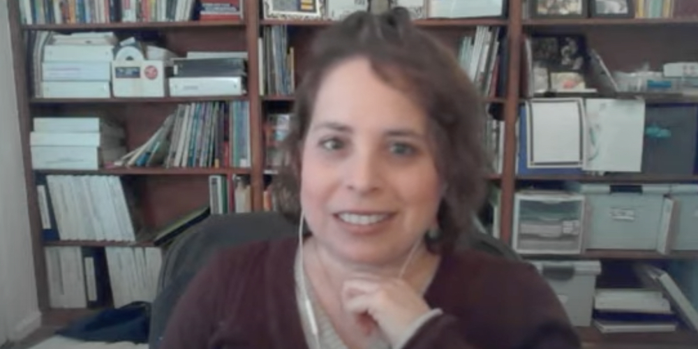Top school psychologist promotes students leaving home in search of 'queer friendly' parents