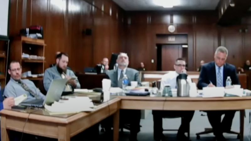 Female juror dismissed from Whitmer kidnapping trial for flirting with defendant