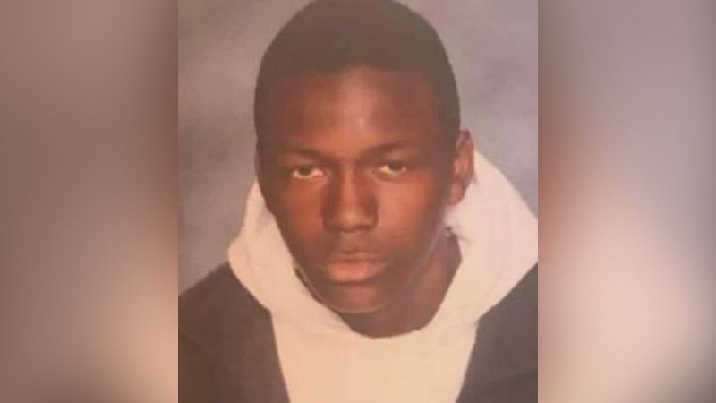 St. Louis school shooter identified as 19-year-old former student Orlando Harris