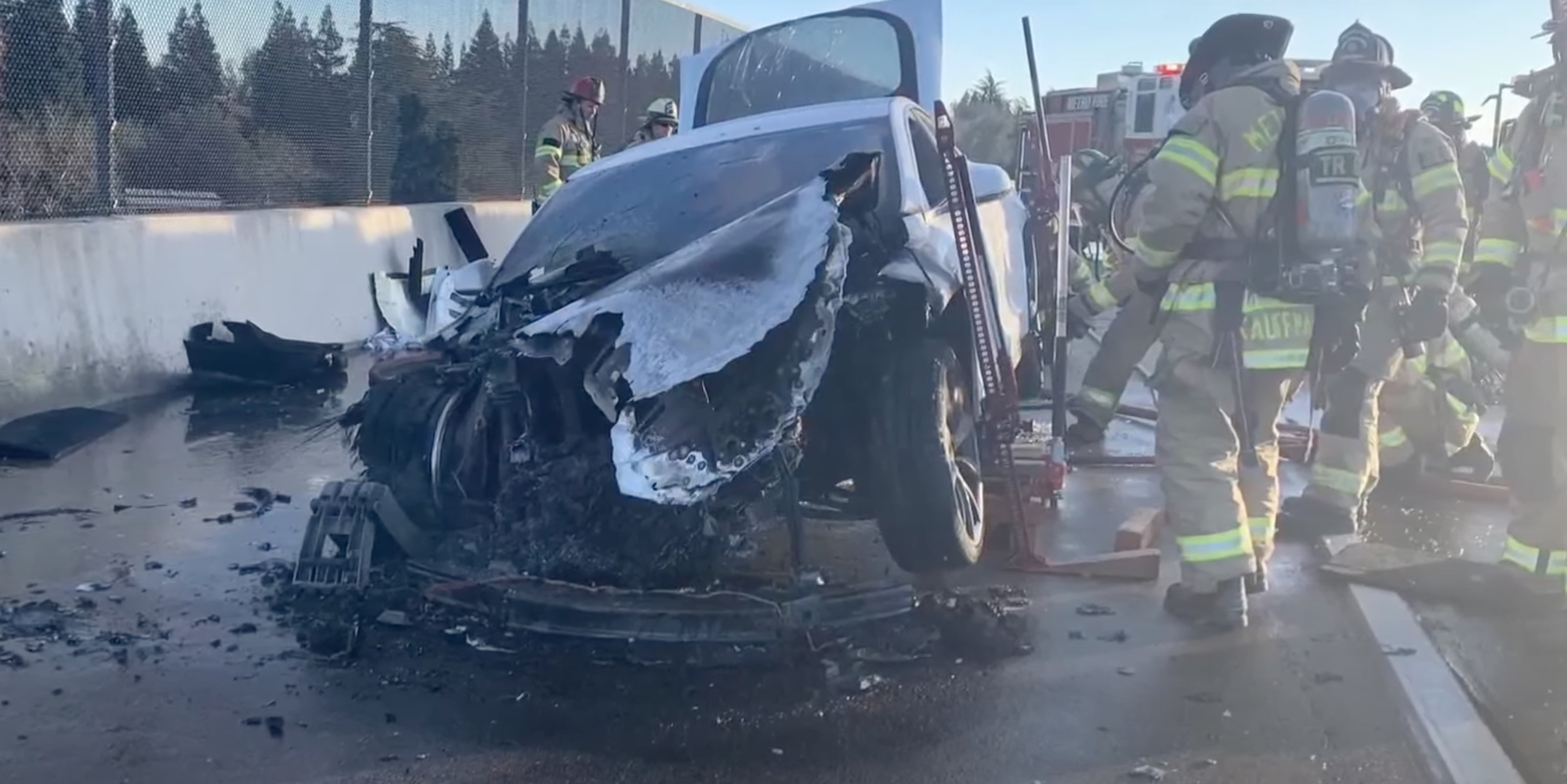 FLAMING TESLA: 6 THOUSAND gallons of water used to put out spontaneous car fire