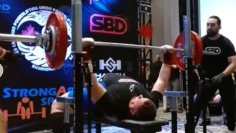 Male powerlifter protests self-ID rules in Canada by crushing female competition in bench press