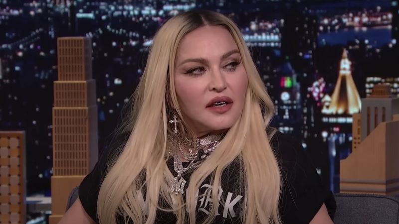 BREAKING: Madonna found unresponsive, rushed to ICU and intubated