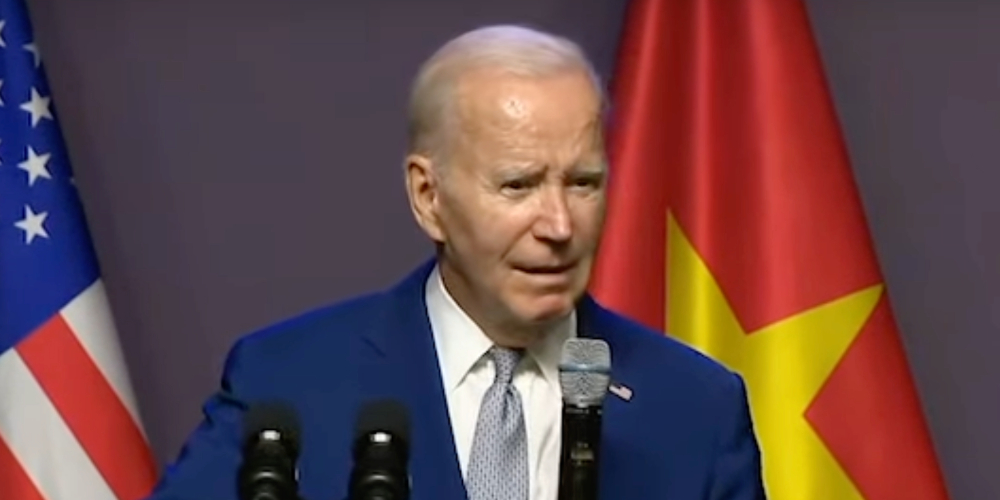 Biden's press sec cuts mic after he mumbles about 'dog-faced pony soldiers' during speech in Vietnam