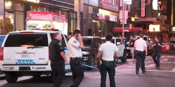 17-year-old suspect charged with attempted murder in Times Square shooting that injured 3