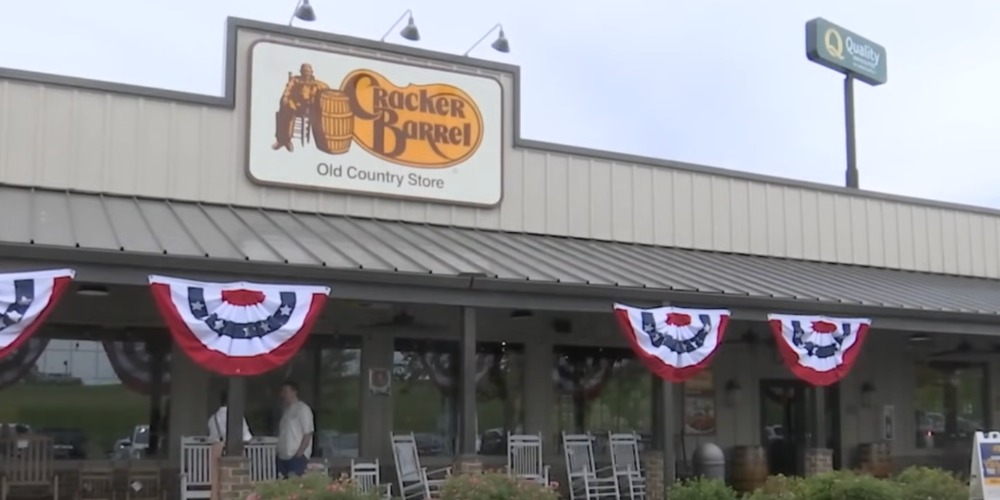 Cracker Barrel Suspends Remodels Following Logo Backlash