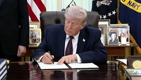 Analysis: GOP can solve midterms information problem by touting Trump’s accomplishments