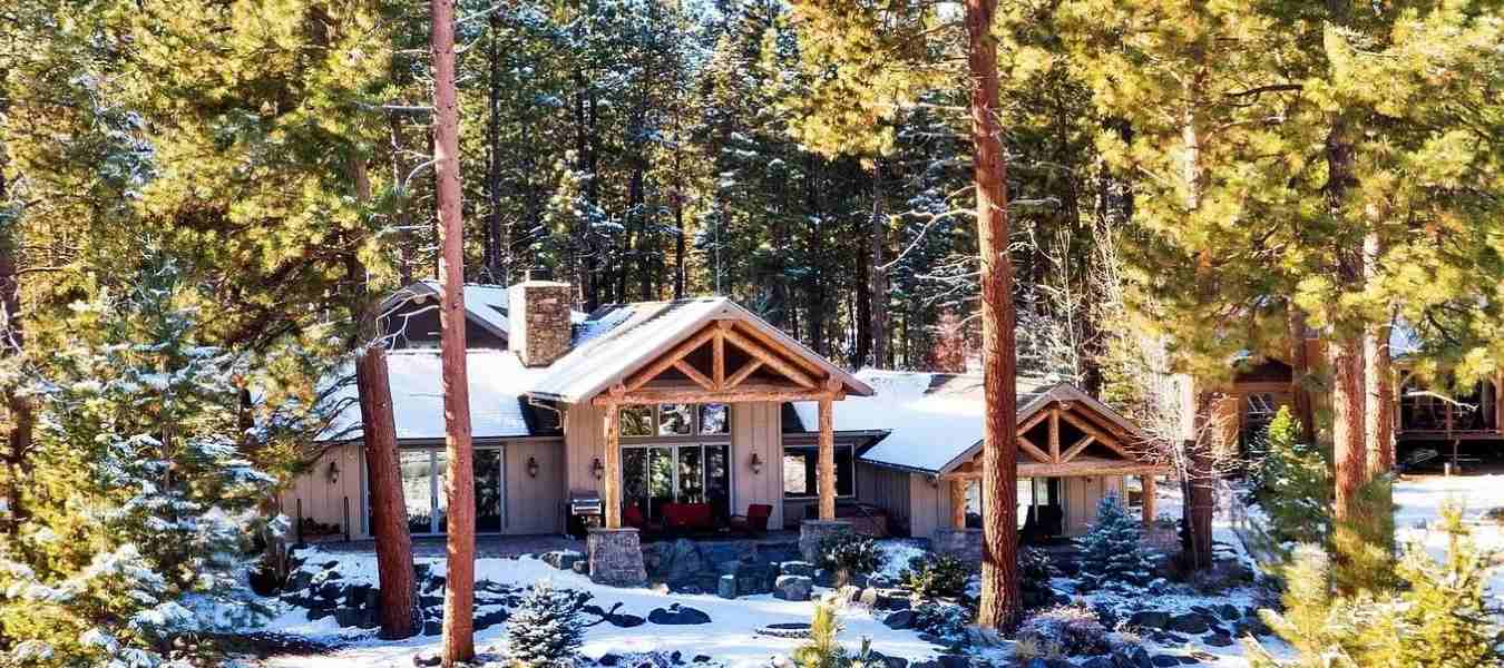 Planning to Build a Custom Home in 2021? Get Started on Design Today!