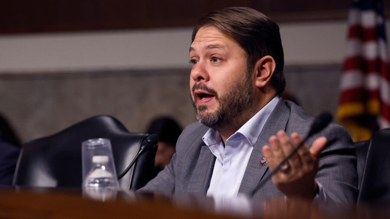 Shocking Hypocrisy: Gallego's Shutdown Spin Revealed! 