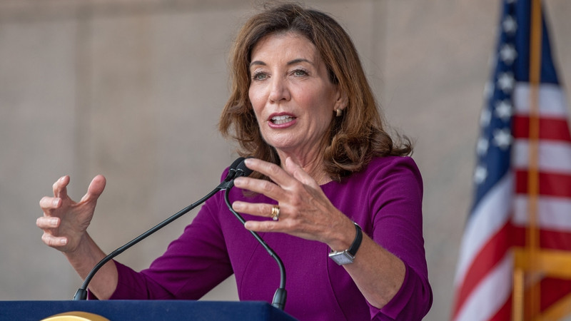 Democrats in Turmoil: Trump’s Chance to Strike