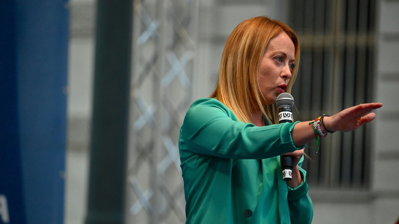 Greenland Standoff: Will Europe Bow to Trump? 