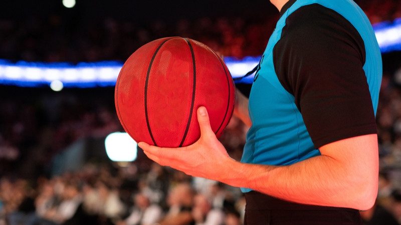 Why Does the WNBA Keep Failing Its Biggest Star?