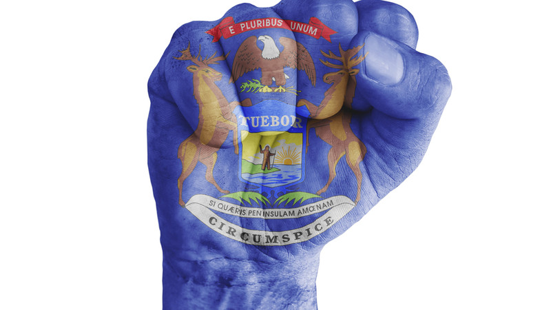  Michigan Shock: Democrats Flee to Support Republicans
